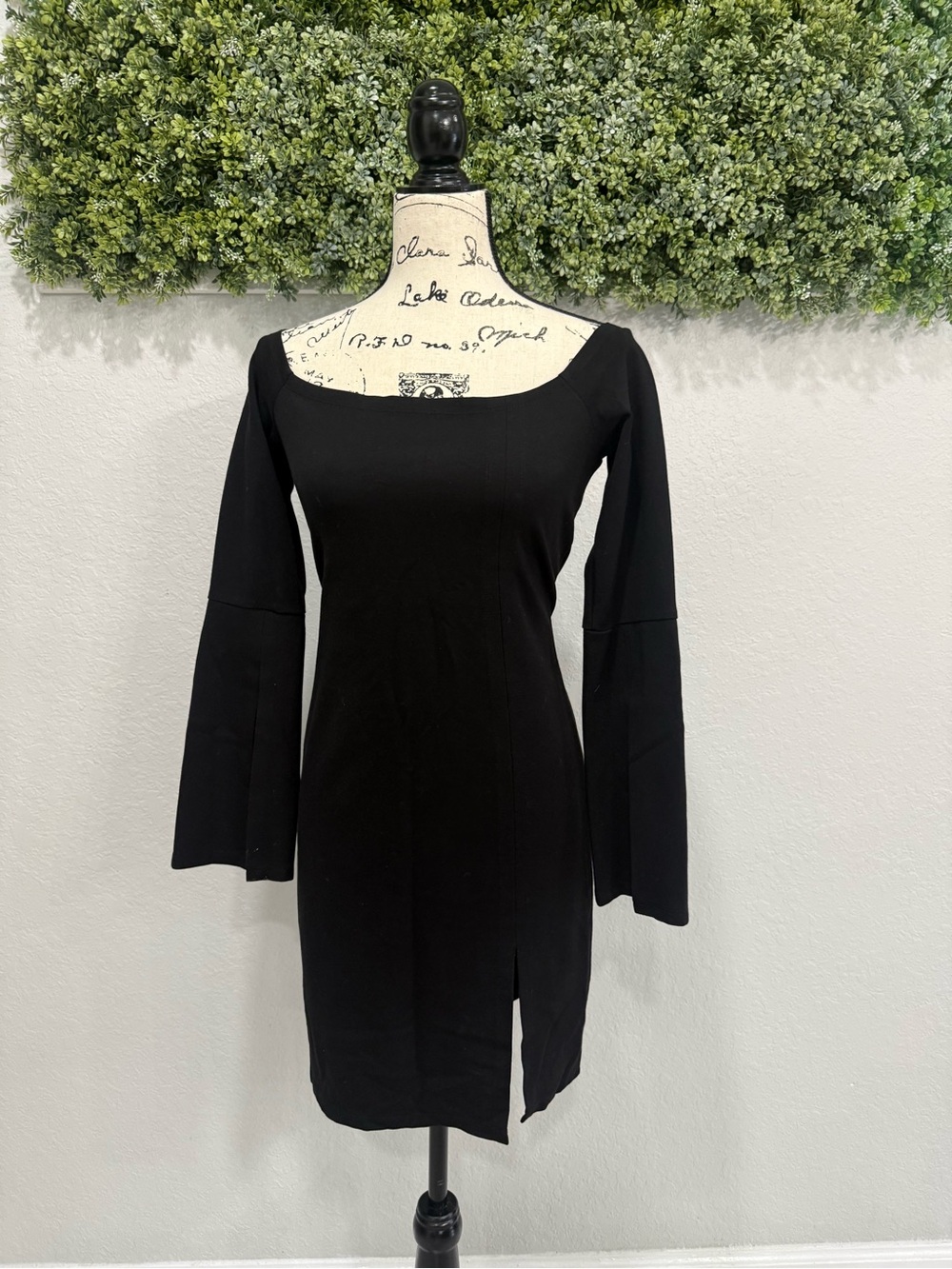 Black Square Neck Bell Sleeve Mini Dress Fitted Size M